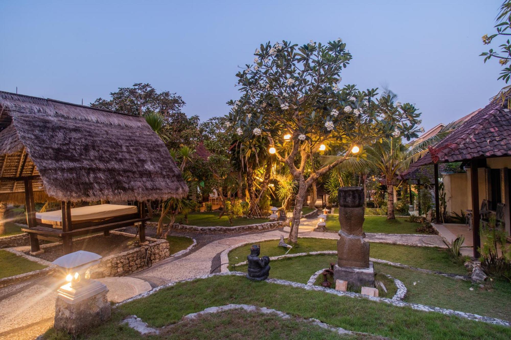 Hotel Tropical Garden By Tanis Lembongan Esterno foto